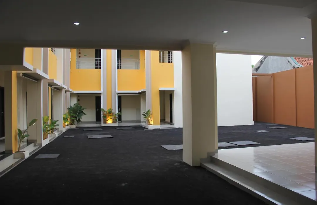 Griya Indah Sari-1